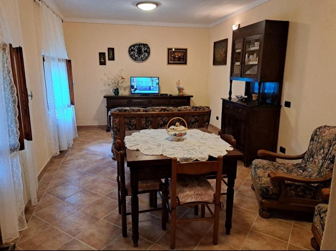 Da Pietro Villa Бани ди Лука Екстериор снимка