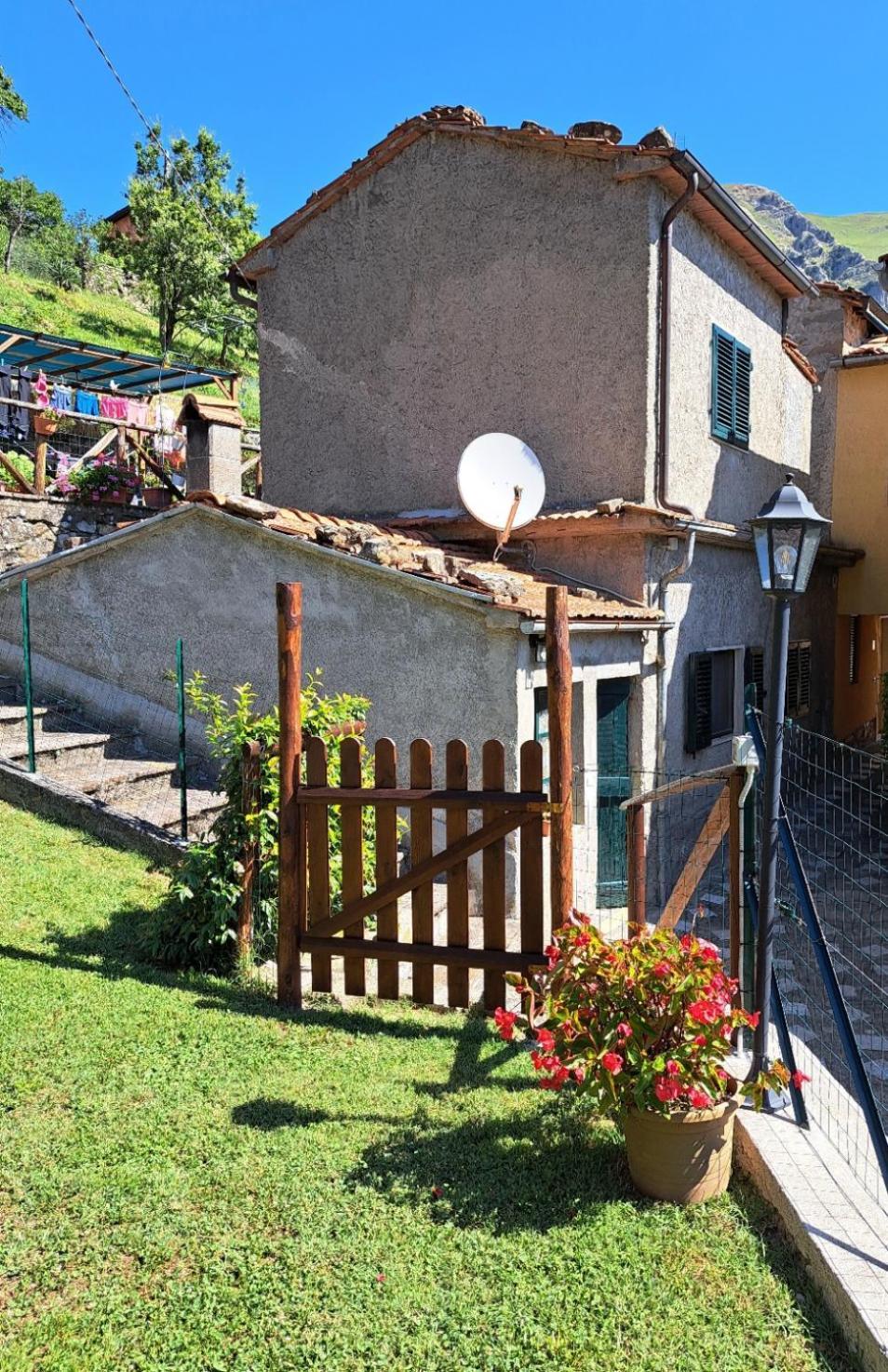Da Pietro Villa Бани ди Лука Екстериор снимка